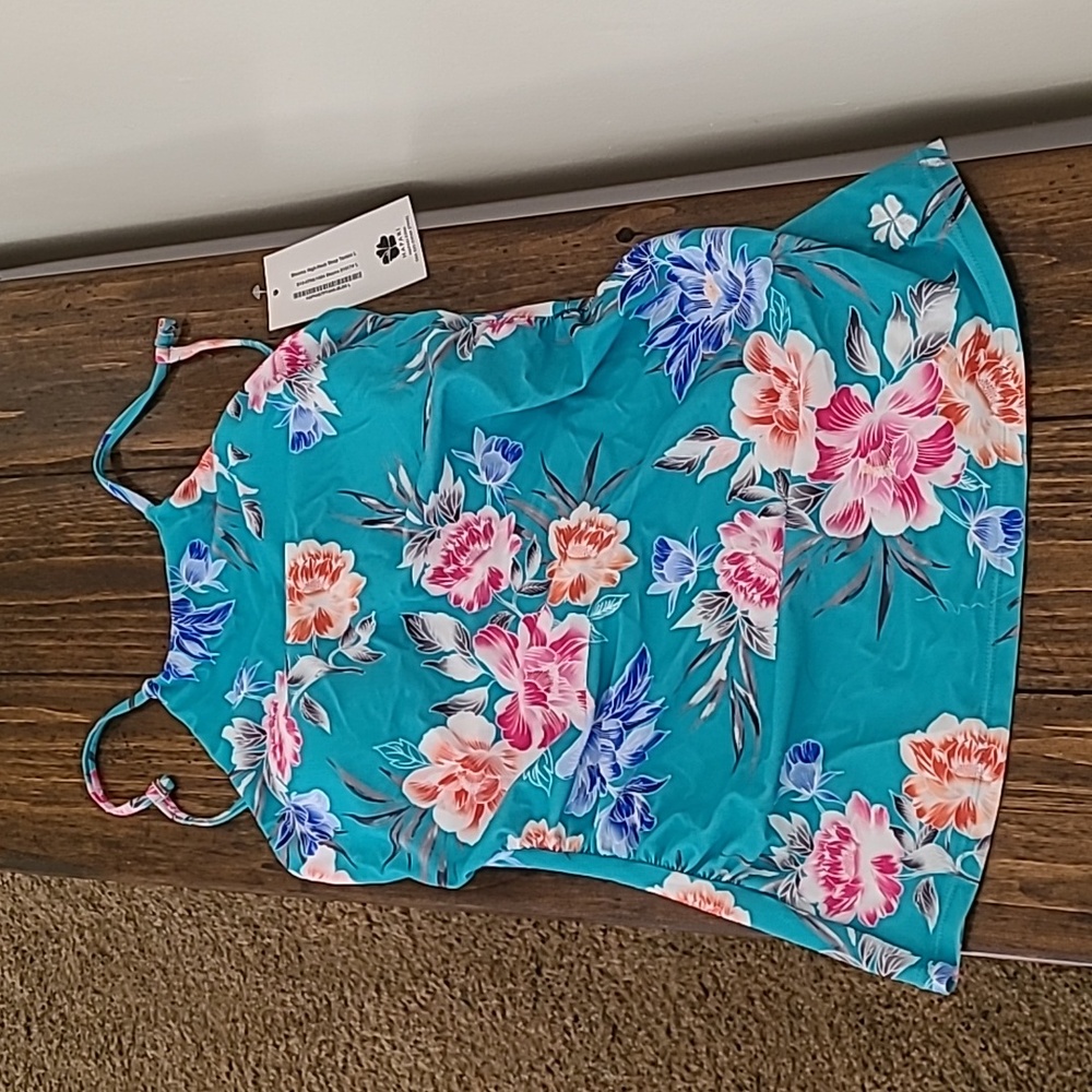 NWT Hapari High Neck Strap tankini- large Blooms